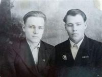 Елышев с братом Николаем. 1947 год
