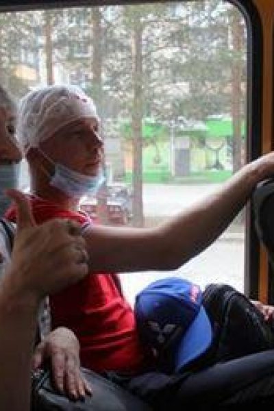 Автобусная экскурсия Ведь с нами доктор Плюшева