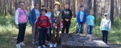У мемориального знака жертвам политических репрессий