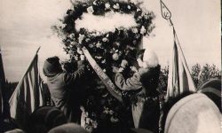 Торжественное мероприятие у памятника