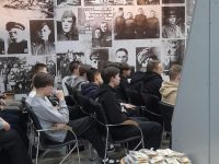 Студенты Карпинского машиностроительного техникума