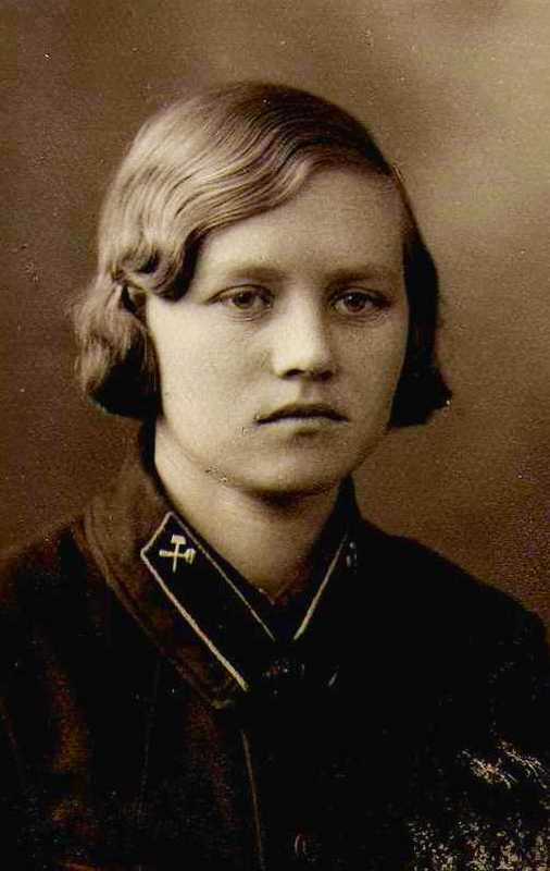 Малиновская Г.А., 1940-е годы