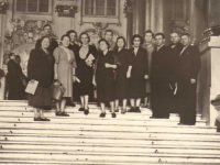 Павлова Нина Ивановна пятая справа