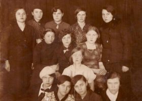 Ученики 6 класа, поселок Сама, 1937 год