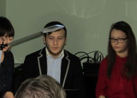 Ведущие. Александр всередине.