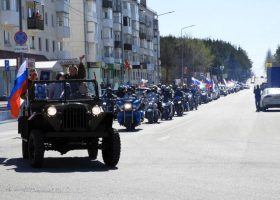 День Победы в Карпинске улица Мира
